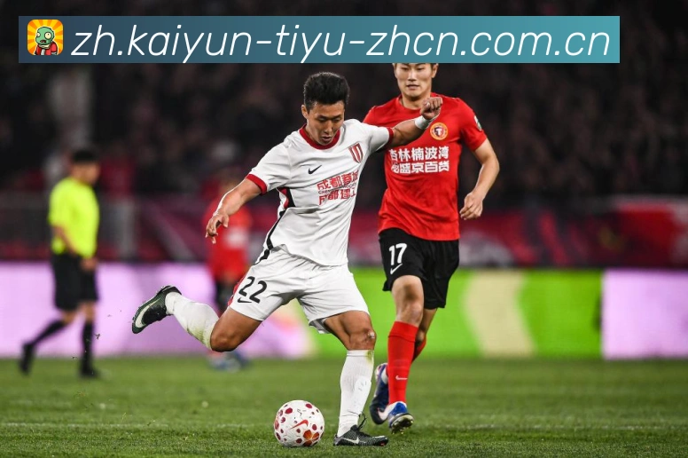 卡瓦尼职业生涯回顾与进球艺术解析全方位盘点战术观察:最新赛事动态与深度分析 卡瓦尼职业生涯回顾与进球艺术解析全方位盘点战术观察:最新赛事动态与深度分析
